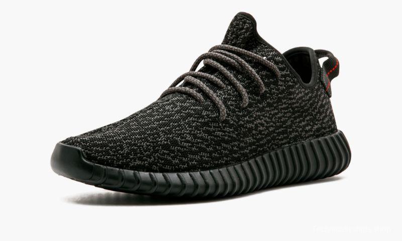 Yeezy Boost 350 Pirate Black MEN