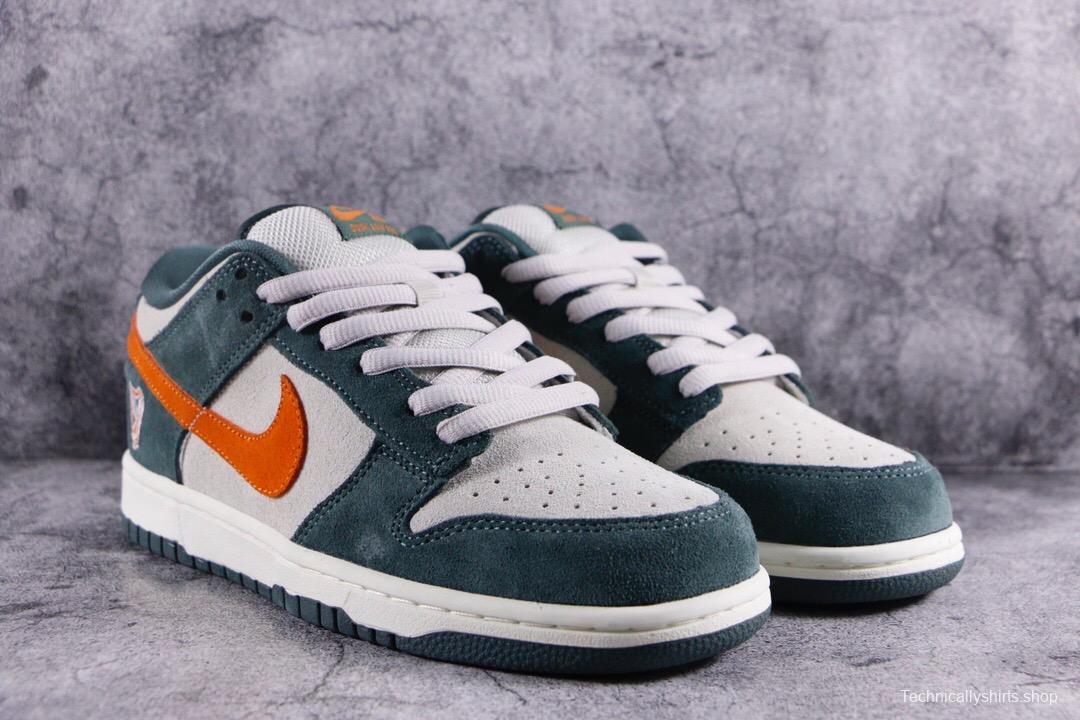 Nike Dunk SB Low Eire