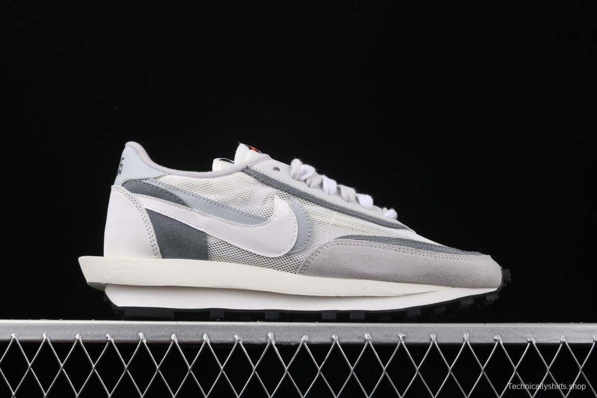 Sacai x NIKE LVD Waffle Daybreak co-signed catwalk style net gauze leather splicing double hook Swoosh running shoes BV0073-100