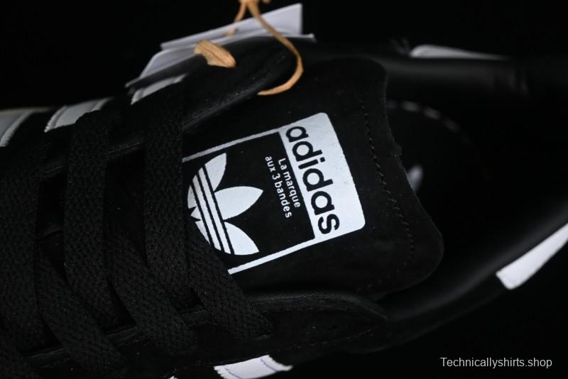 Adidas Campus BZ0084 Casual Sneakers with Three Stripes Design - BZ0084