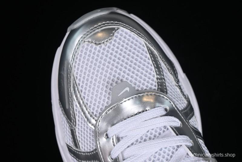 Nike Runtekk V2K Retro Low-Top Running Shoes with Cushlon Midsole and Distressed Effect - FD0736-104