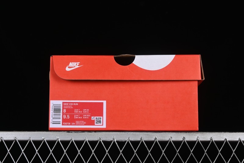 Nike Runtekk V2K Retro Low-Top Running Shoes with Cushlon Midsole and Distressed Effect - FD0736-104