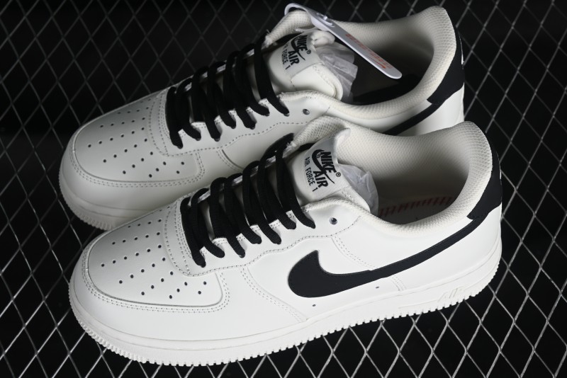 Nike Air Force 1 '07 Low Military Black Casual Sneakers - CQ5059-221