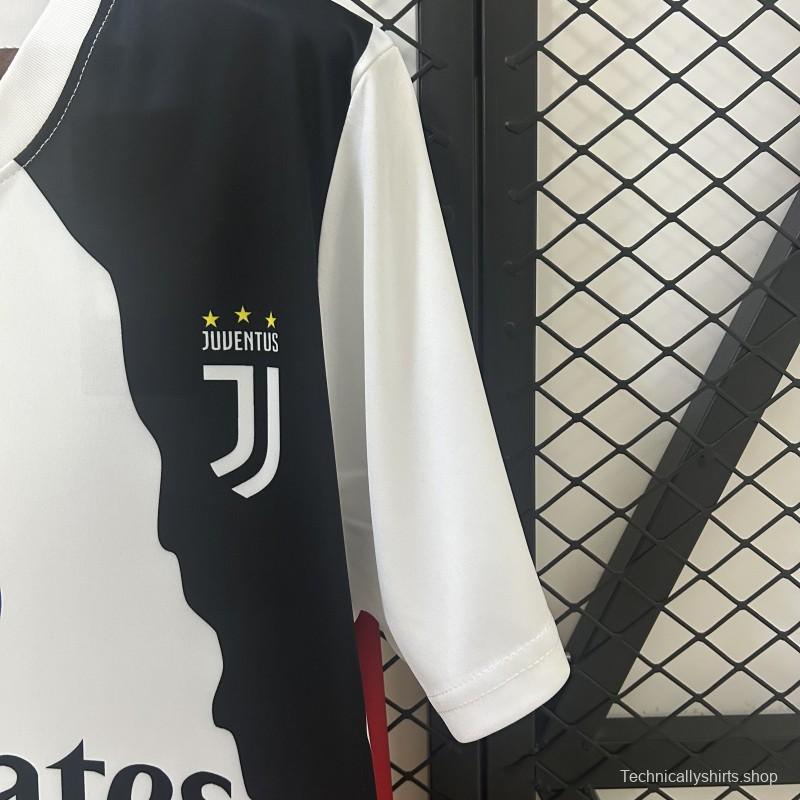 Cristiano Ronaldo Commemorative Edition