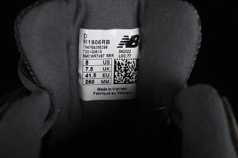 New Balance 1906 Series Retro Dad Style Casual Running Shoes - M1906RB