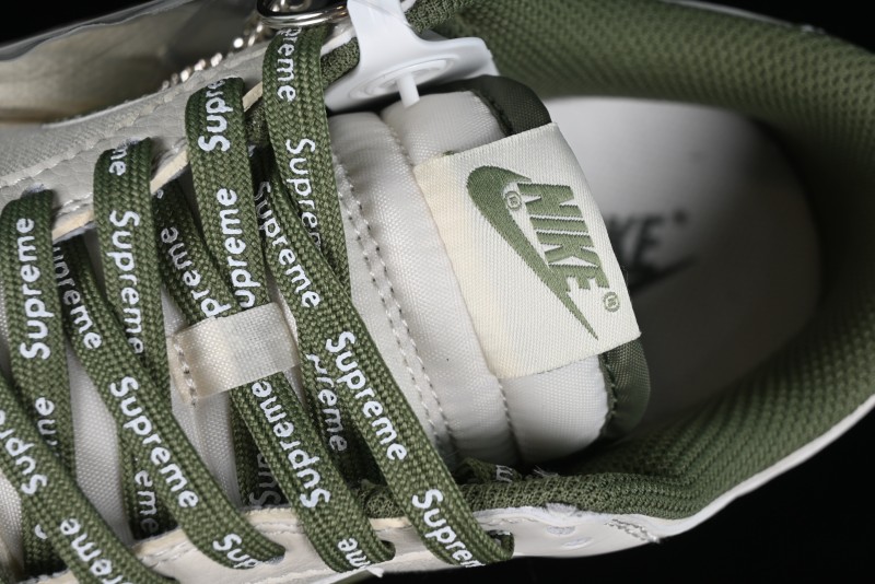 Nike SB Dunk Low Supreme Collaboration - Military Green Canvas Anniversary Custom Low-Top Casual Skate Shoes - BB6698-516