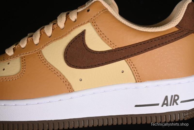 Nike Air Force 1 '07 Low Casual Sneakers with Full-Length Air Cushion - HQ3905-200