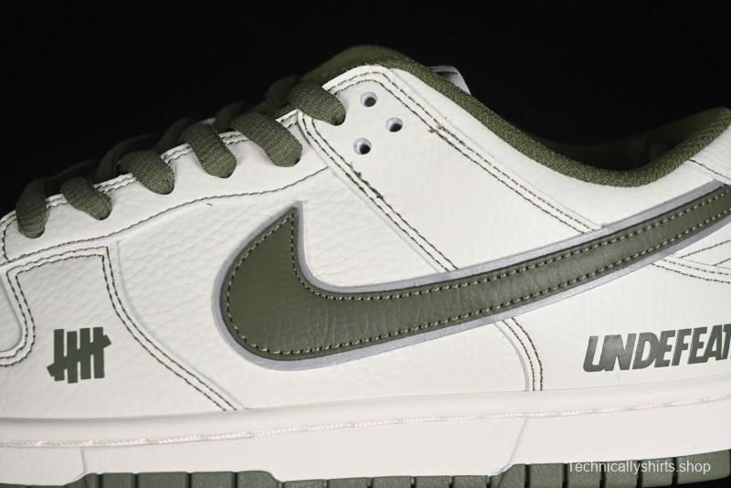 Nike SB Dunk Low x Undefeated Collaboration Casual Skate Shoes - UN1697-633
