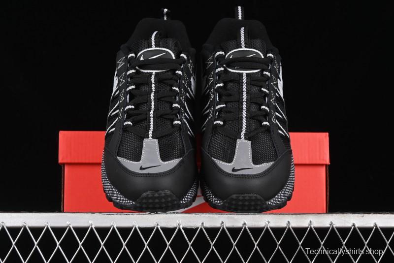 Nike Air Humara Retro Trail Running Shoes with 1990s Style - FJ7098-002