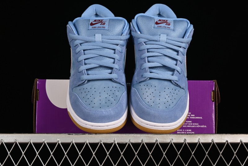 Nike SB Dunk Low "Phillies" Suede Casual Skate Shoes - DQ4040-400