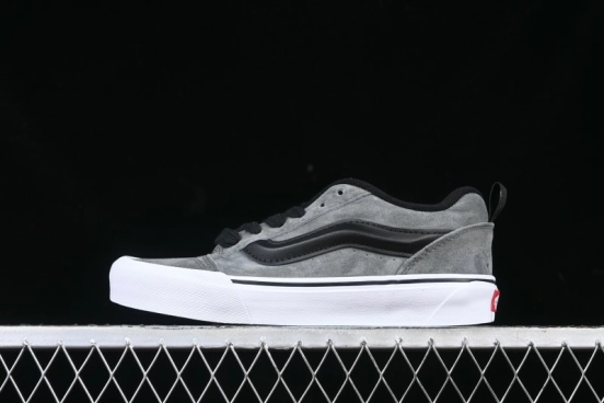 Vans Knu Skool Low-Top Retro Casual Vulcanized Sneakers in Grey Black - VN0009QCBDS