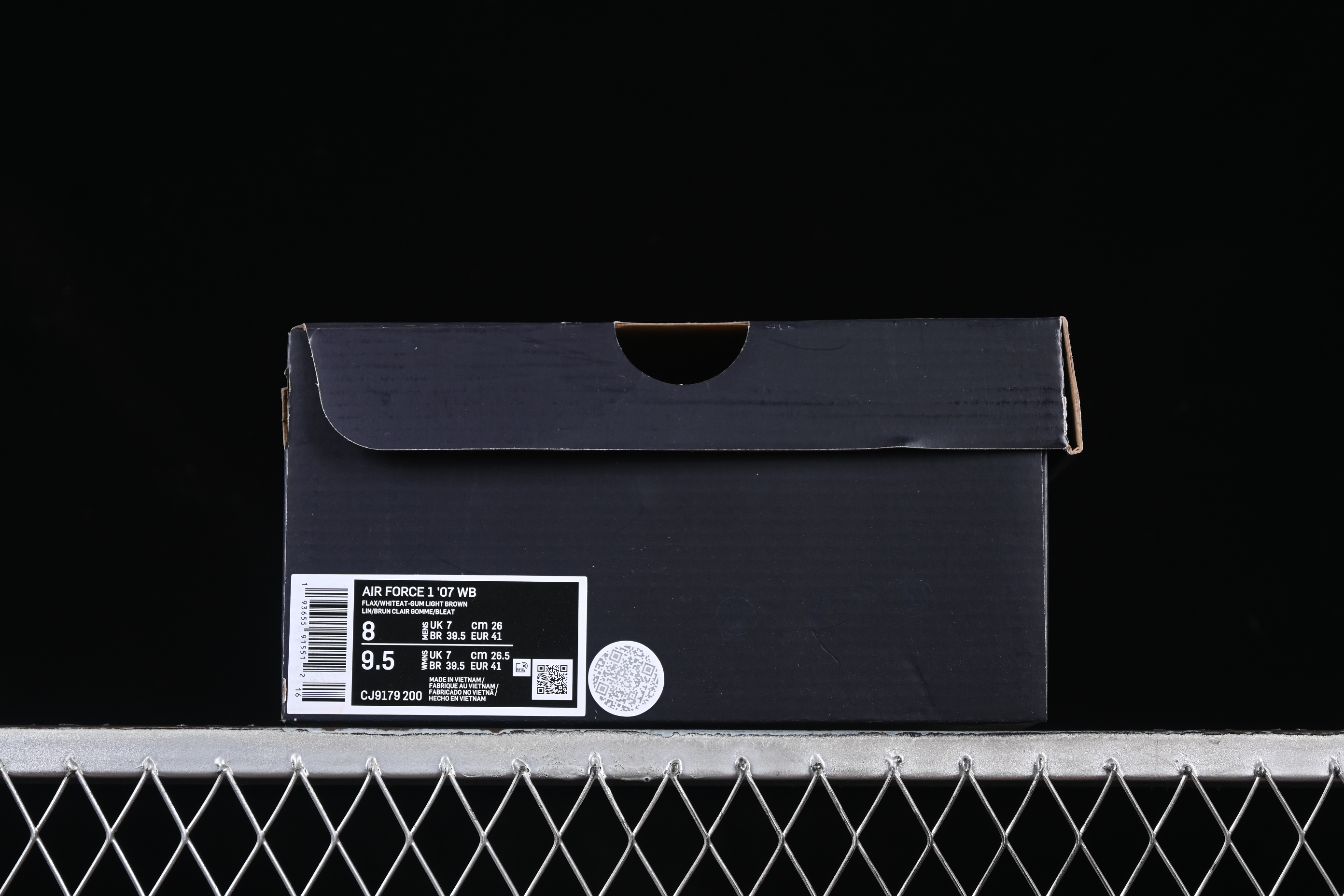 Nike Air Force 1'07 Low Wheat Casual Sneakers with Full-Length Air Cushion - CJ9179-200