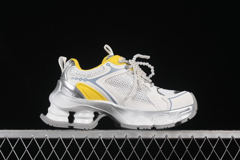 GG-CC Star-Designed Lace-Up Hollow-Out Chunky Sneakers with 5cm Height Boost - G25X269