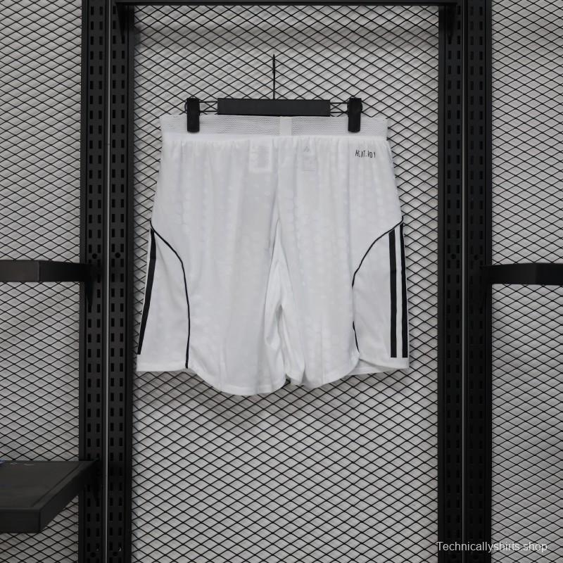 Player Version 25/26 Manchester United Home Shorts