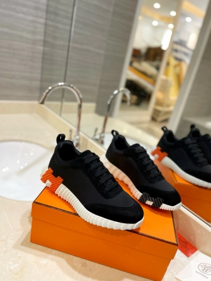 2024 Unisex Hermès Black Orange Glossy Calfskin Nylon Sneakers MJ00320
