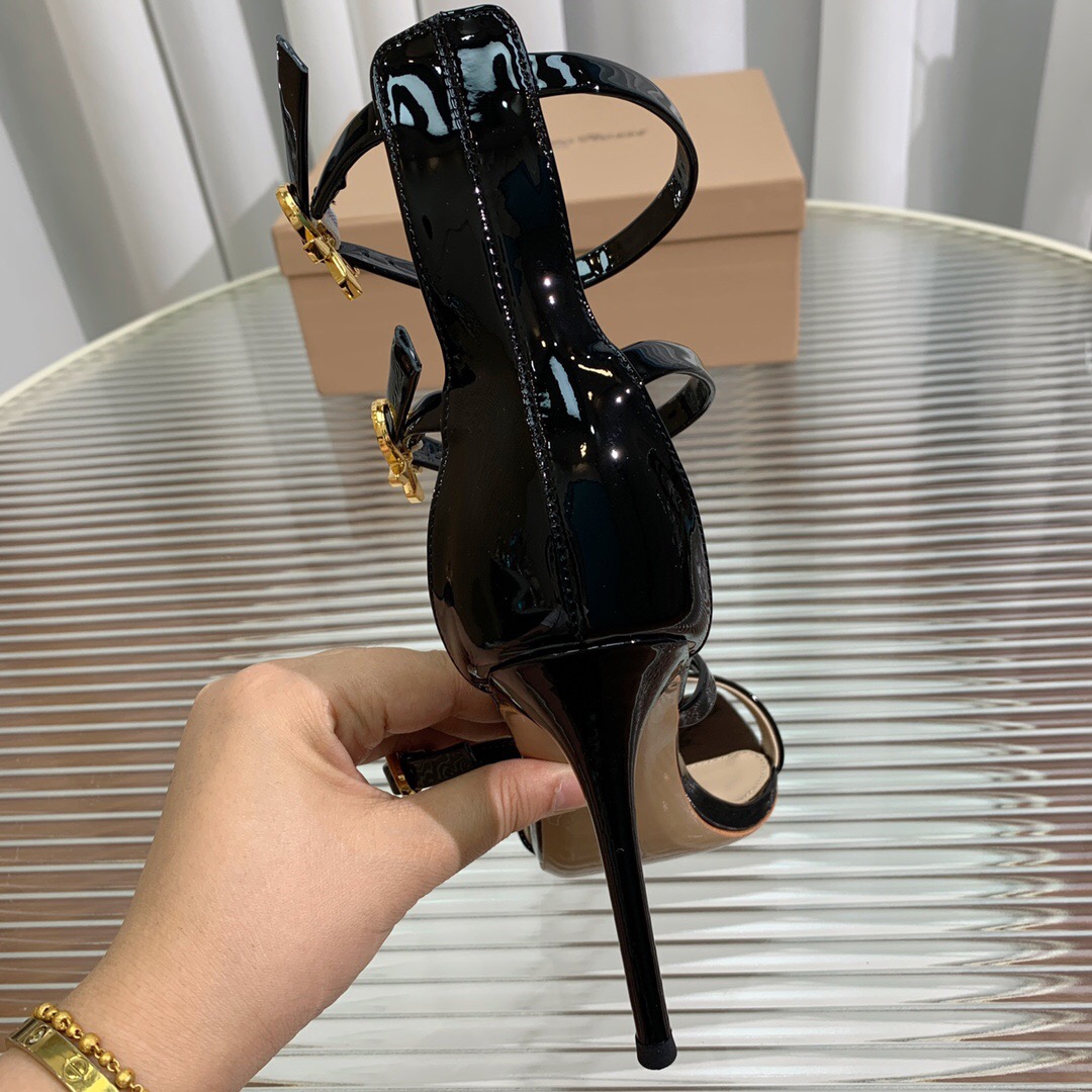 2025 Women Gianvito Rossi Black Patent Leather Strappy High Heel Sandals
