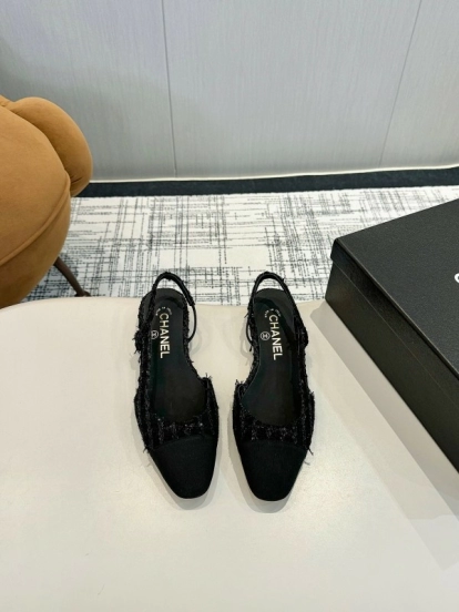 2025 Women Chanel Black Leather Tweed Ballet Flats LY00240