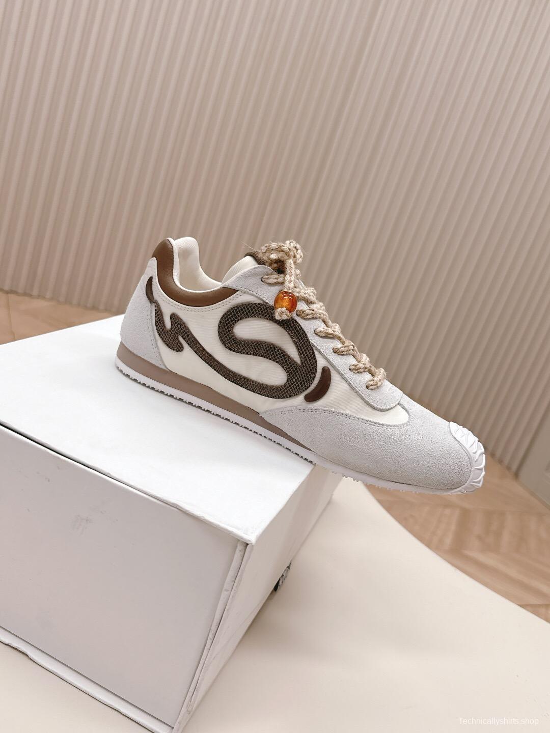 2025 Unisex Loewe Cream Suede Casual Sneaker With Embroidered Detailing KFY00300