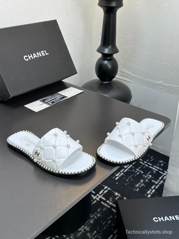 2025 CHANEL White Leather Slippers