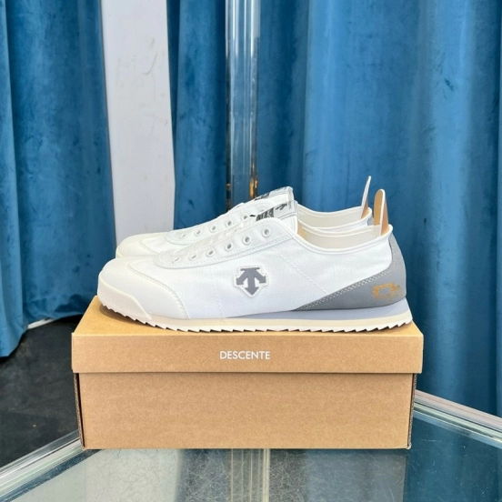 2024 Unisex Descente White Grey Canvas Plimsolls MJ00280