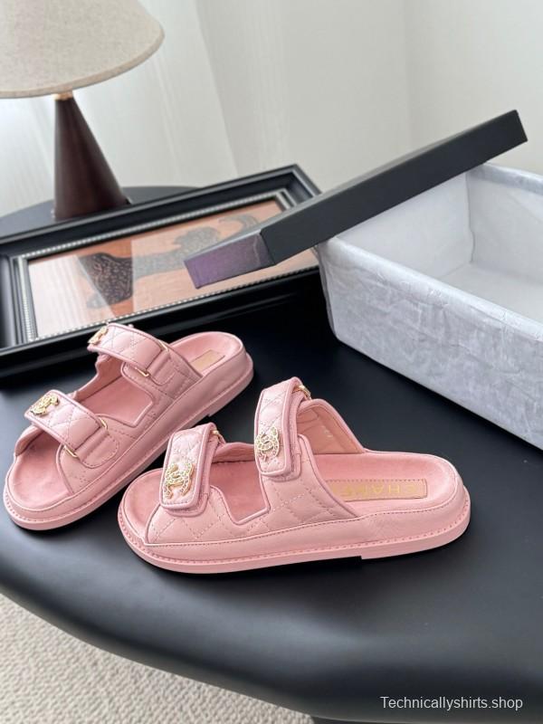2025 Women Chanel Pink Leather Sandals LY00310