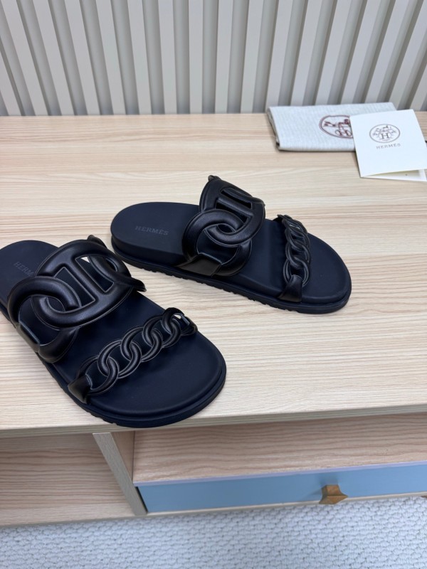 2025 Slippers Hermès Black Leather Slippers