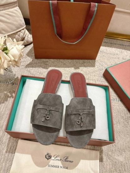 2025 Slippers LP Grey Suede Slippers LY00270