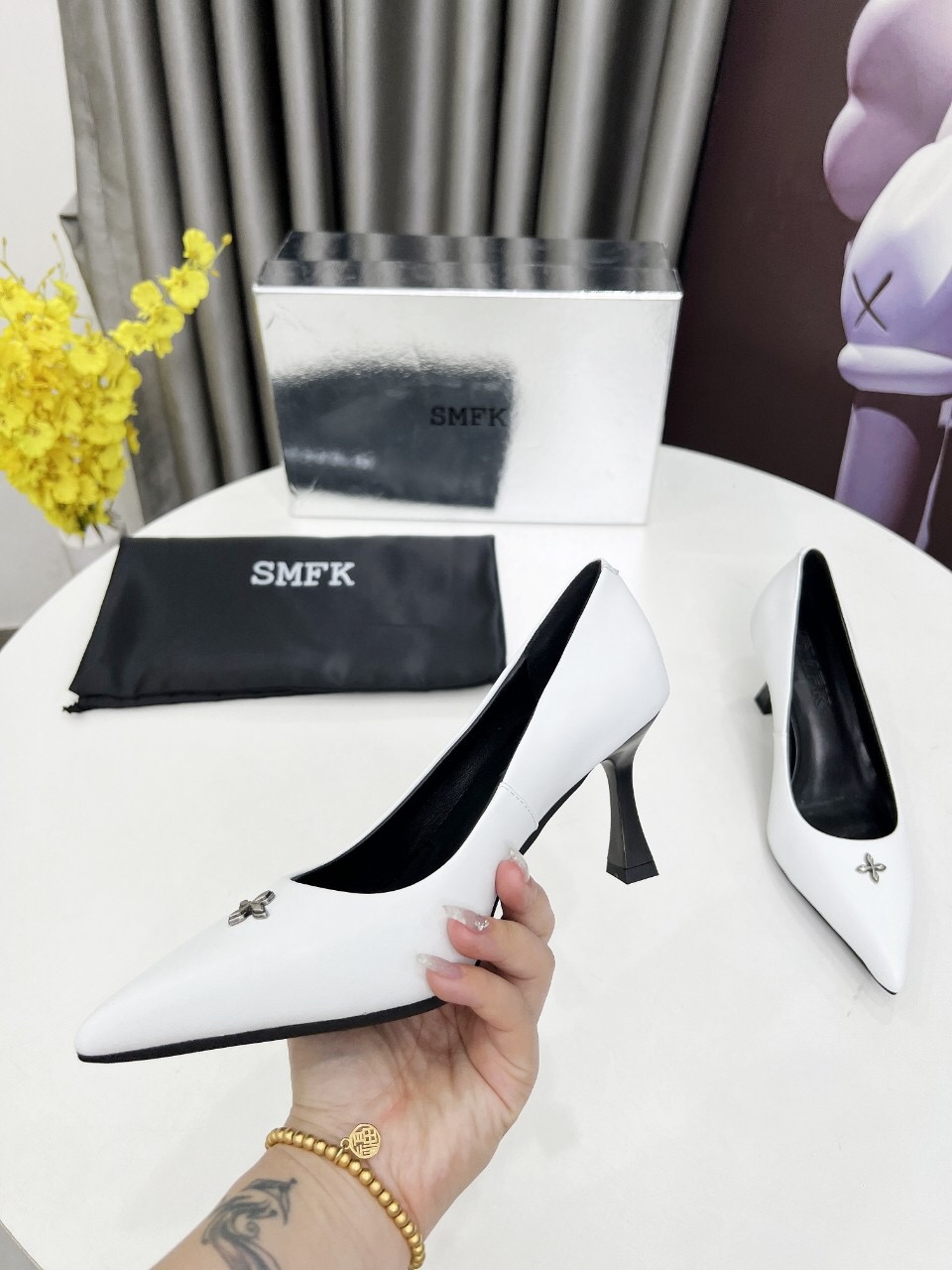 2025 Women SMFK White Cow Leather High Heel Pumps LY