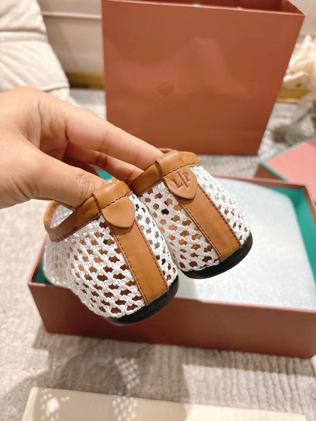 2025 Women LP White Brown Leather Mesh Ballet Flats