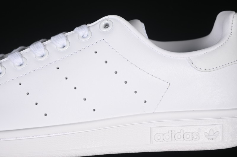 Adidas Stan Smith Classic Evergreen Casual Sneakers - S75104