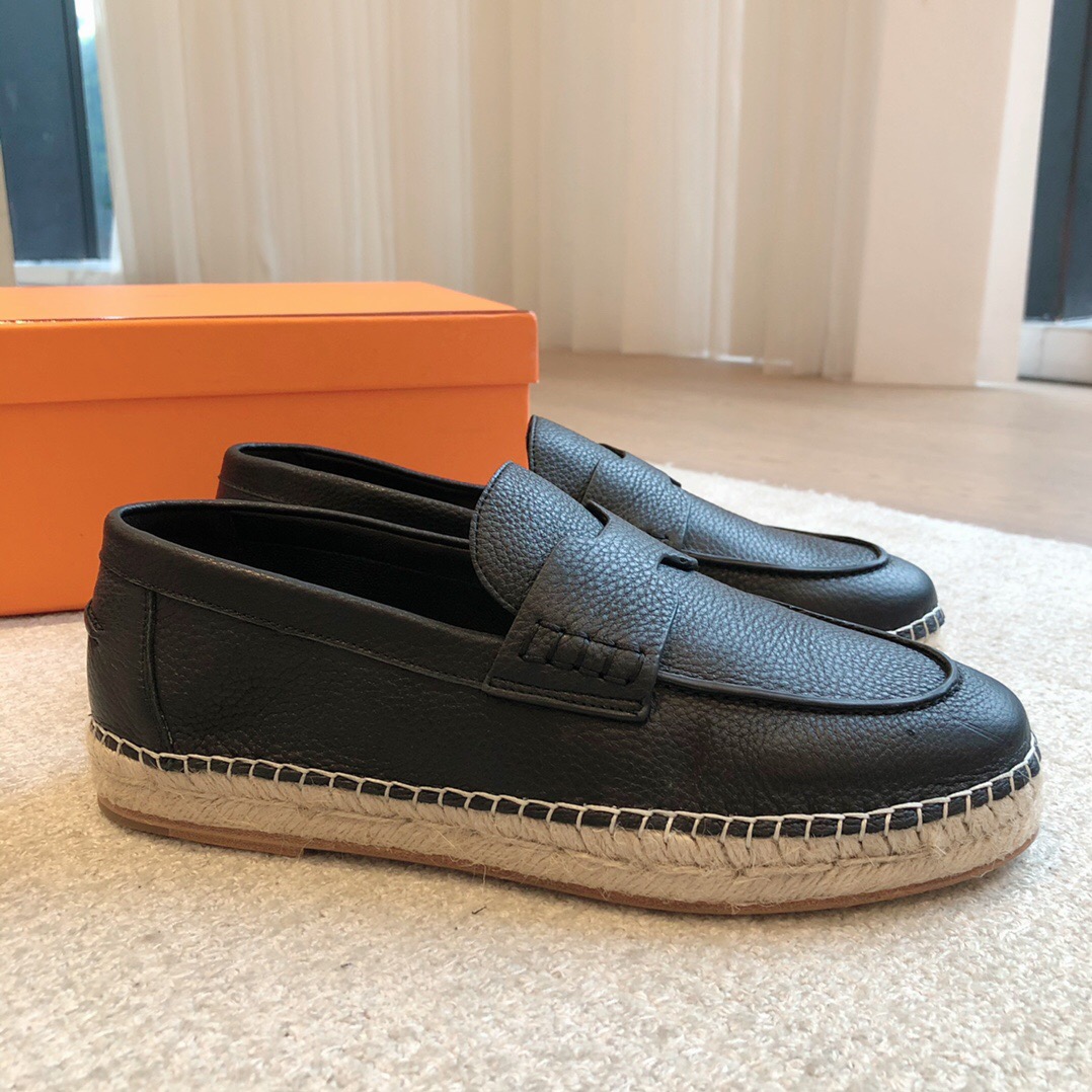 2025 Unisex Hermes Black Leather Loafers AS00380