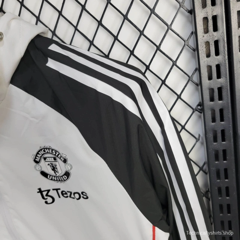 25/26 Manchester United Jacket White Windbreaker
