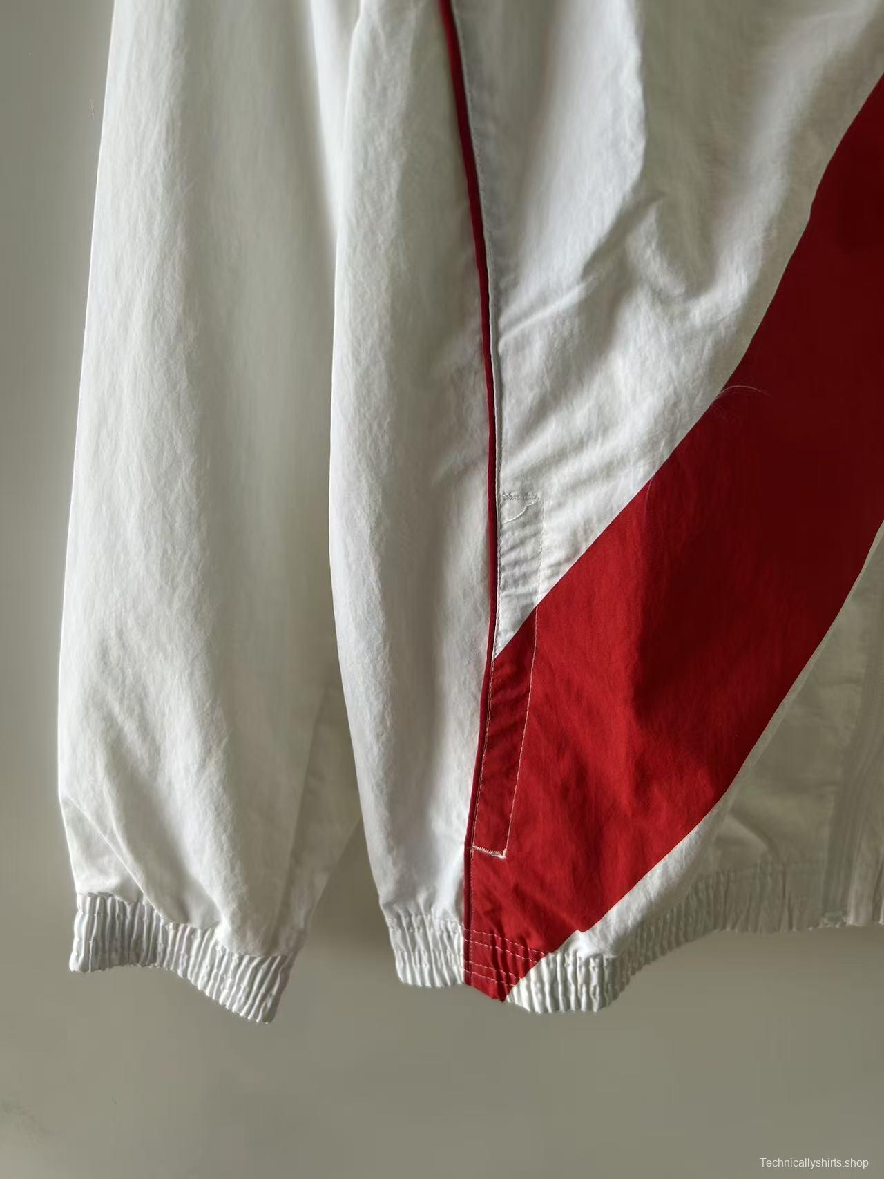 25/26 River Plate White Windbreaker