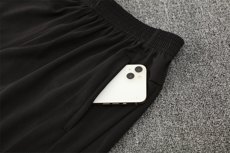 25/26 Manchester City Black with XS Short Sleeve+Soccer Shorts