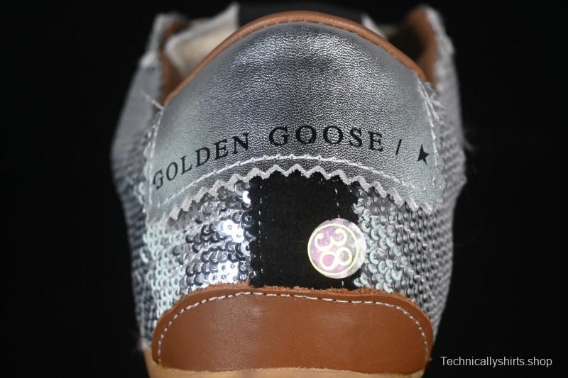 Golden Goose True Star Distressed Leather Sneakers - GGDB