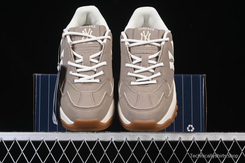 New York Yankees Bigball Chunky Vintage Window Platform Sneakers - 3ASHVT35N50BRS