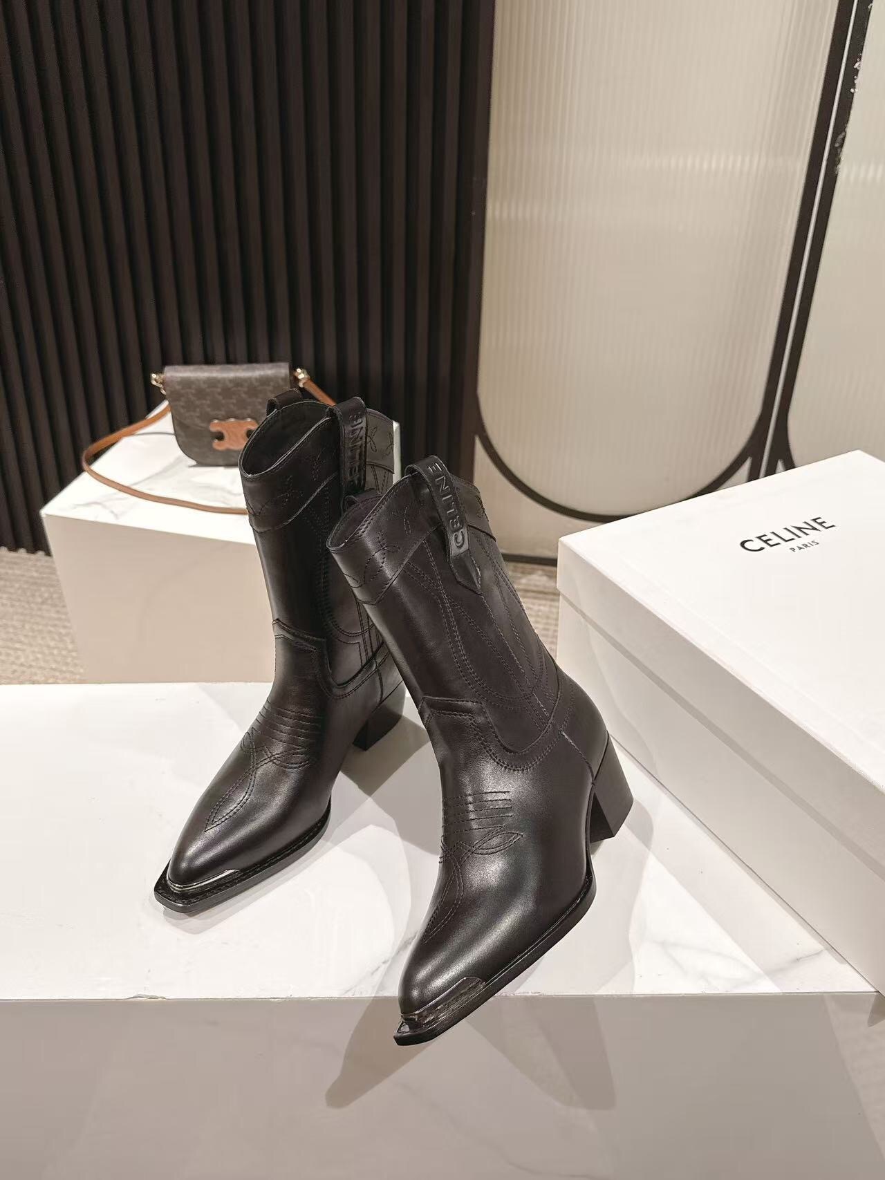 CELINE Fashion Boots Retro Style with Arch de Triomphe Logo - LY00440