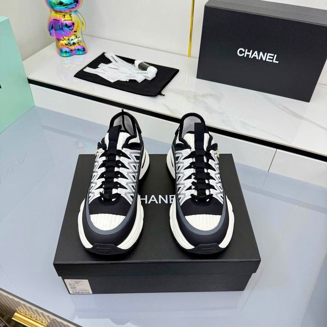 Chanel 2025/SS Panda Loafers Casual Sneakers - LY00360
