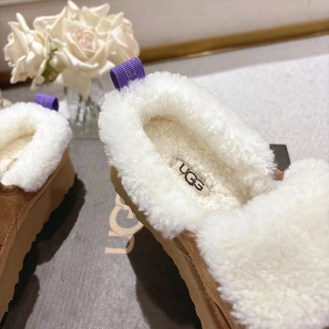 UGG 2025/SS Michelin Caterpillar Slippers - LY00
