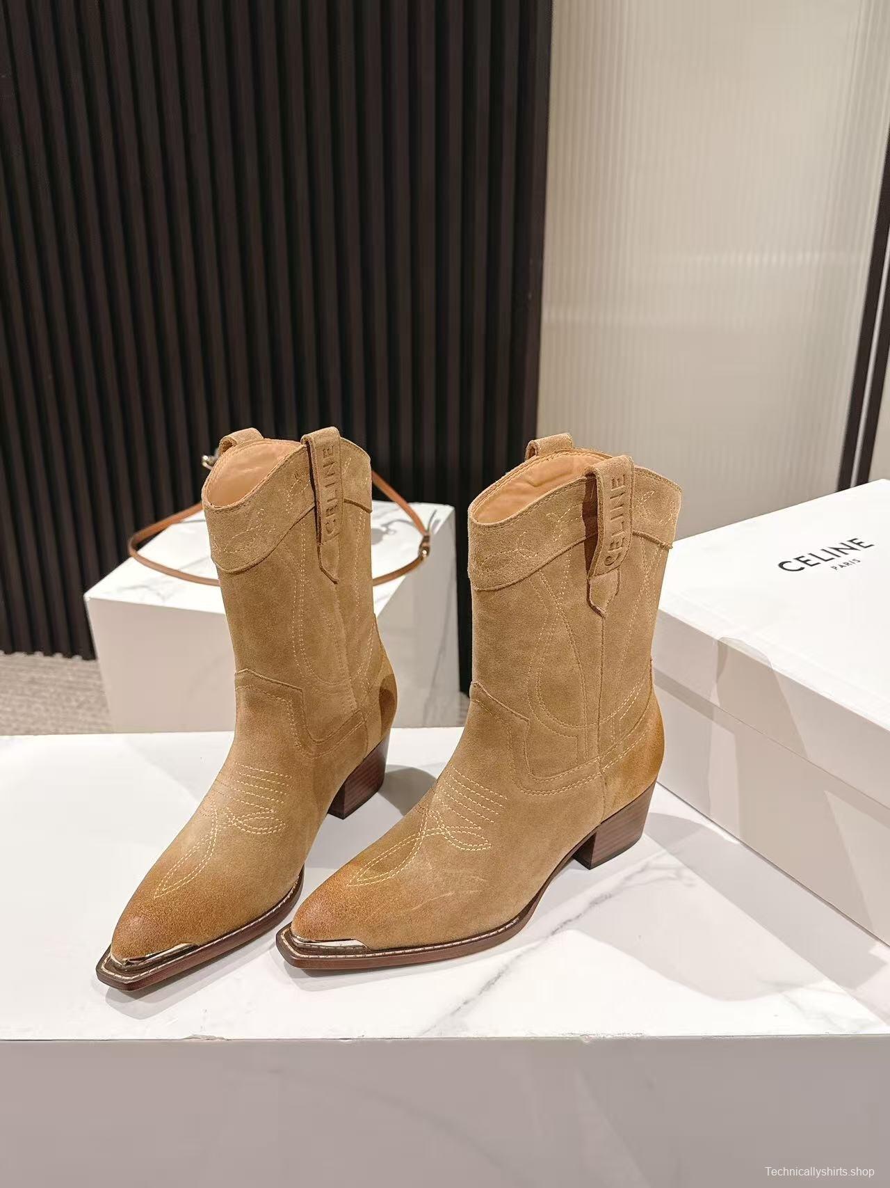 CELINE Fashion Boots with Arch of Triumph Logo - LY00440
