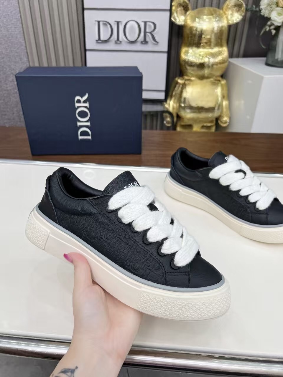 Dior B33 Sneakers Classic Tennis Shoe Reinvention - AS00290