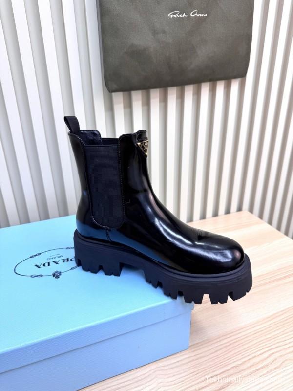 Prada Spring/Summer 2025 Platform Ankle Boots - LY0340