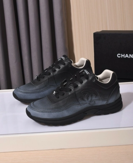 Chanel Loafers Classic Style 2025 SS Collection - KFY00350
