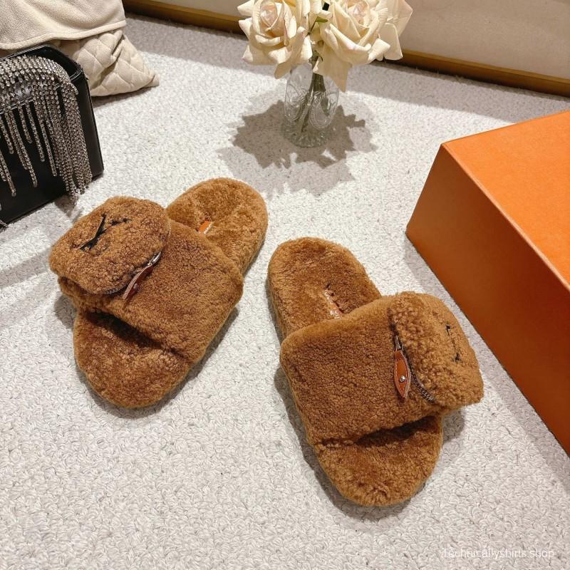 L Brand New Wool Slippers Comfortable Lazy Home Shoes - LY00260