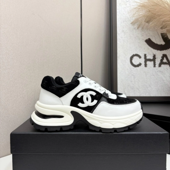 Chanel 2025 SS Panda Sneakers Casual Sports Shoes - LY00340