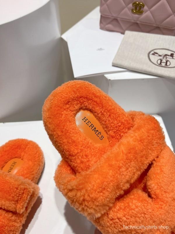H Love Erjiu Full Wool Slippers with Wavy Fur Design - LY00270