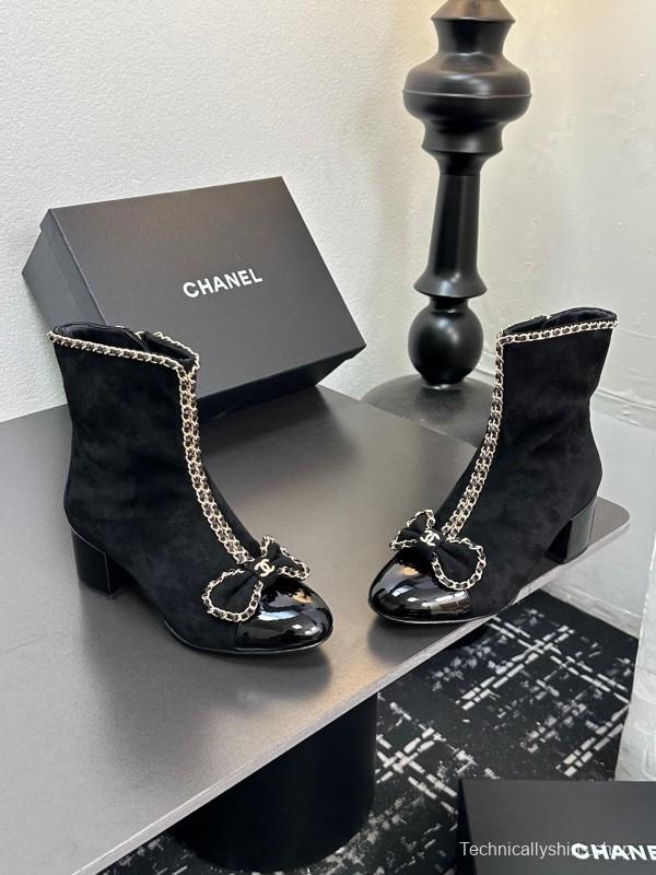 Chanel 2025 SS Chain Bow Chunky Heel Ankle Boots - LY00370