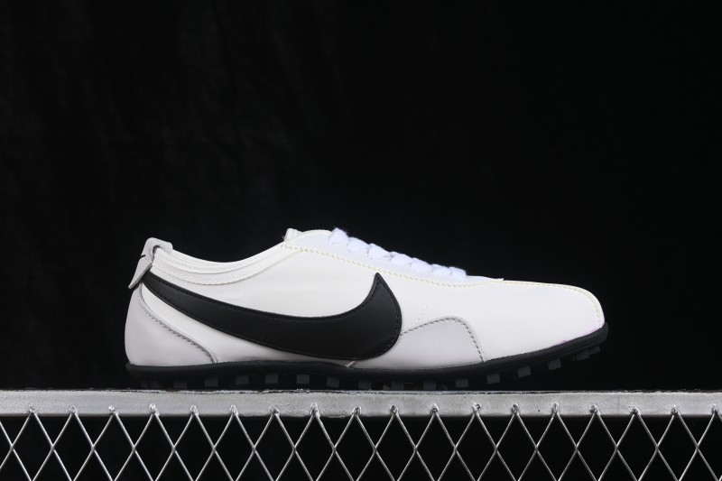 Nike Moon Shoe SP Lifestyle Low-Top Sneakers with Thin Sole - II0407-001