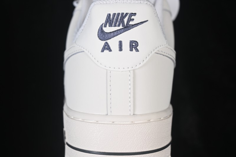 Nike Air Force 1 '07 Low Sneakers with Full-Length Air Cushion - IM6002-030