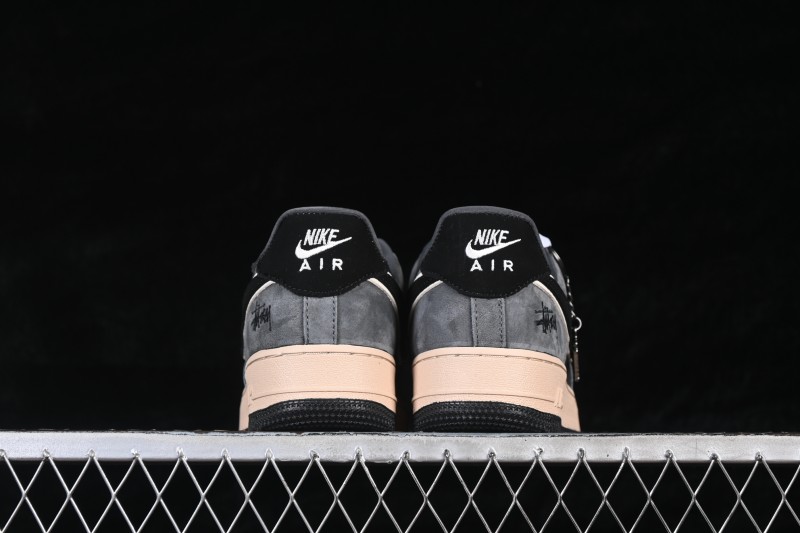 Nike Stussy Air Force 1 '07 Low Skateboarding Shoes with Iconic Co-Branding - BK1916-002